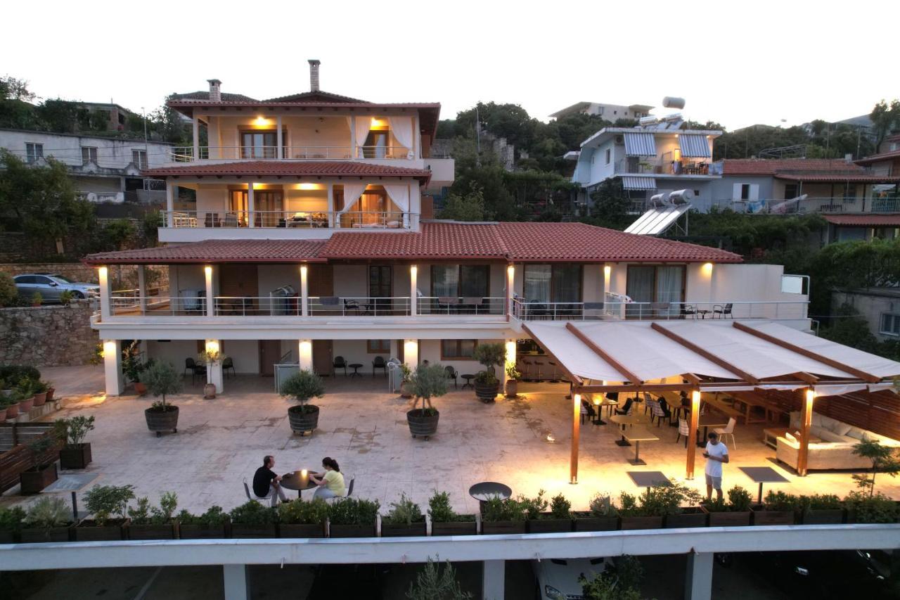 Royal 1967 Bed & Breakfast Himare Ngoại thất bức ảnh