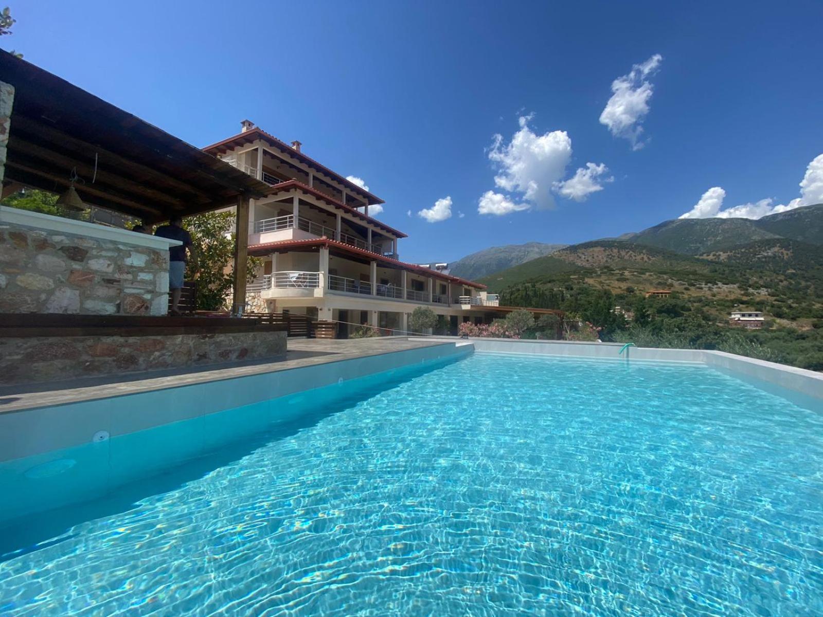 Royal 1967 Bed & Breakfast Himare Ngoại thất bức ảnh