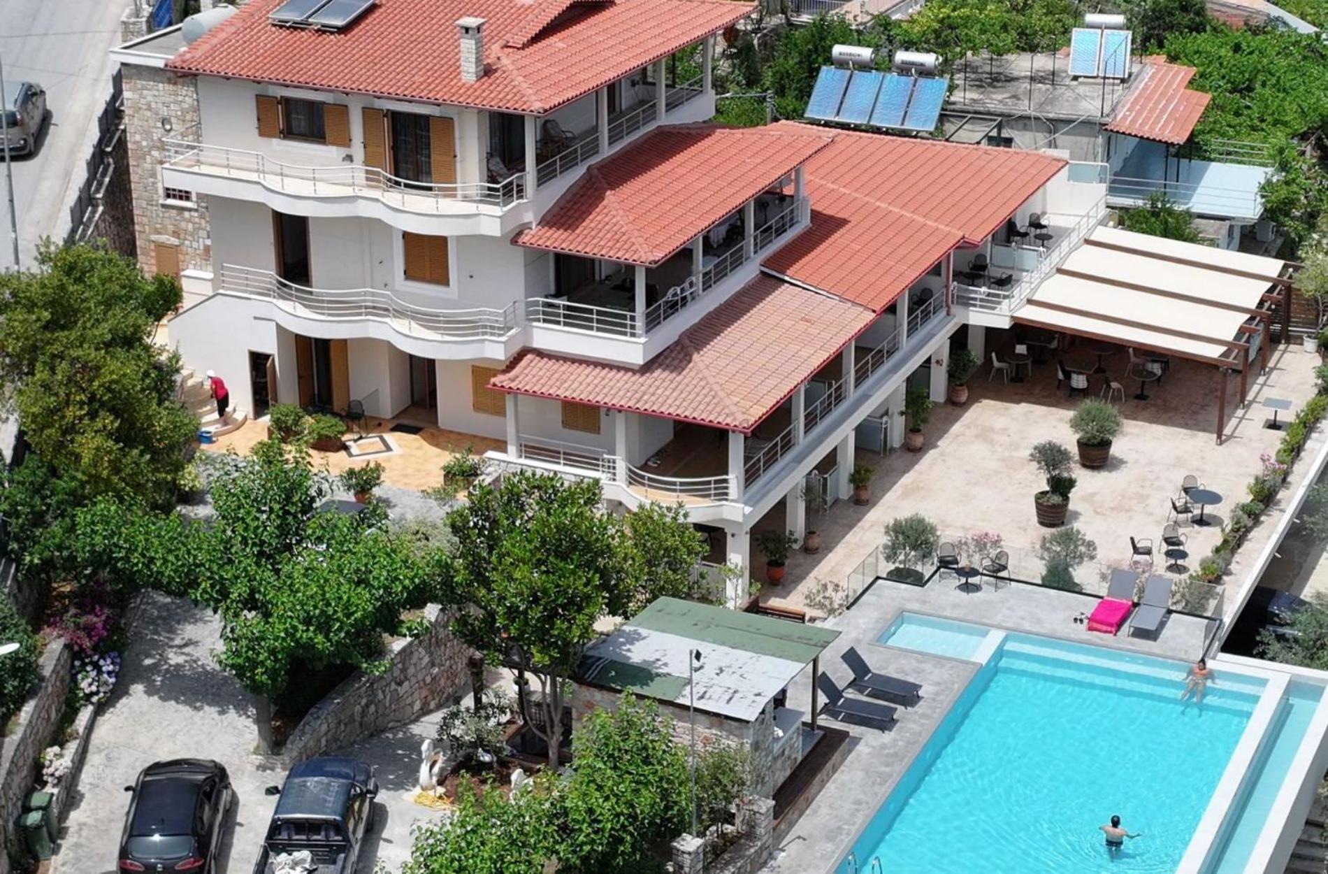 Royal 1967 Bed & Breakfast Himare Ngoại thất bức ảnh